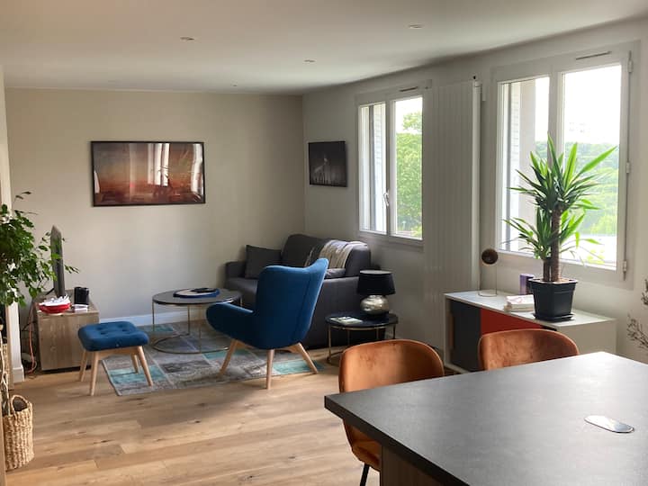 Vue Superbe Tour Eiffel, Appart T3, 70m² + Parking - Sèvres