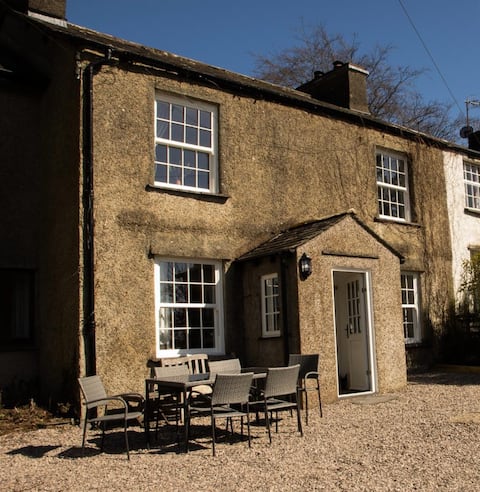 Characterful, 3 bed Lake District cottage