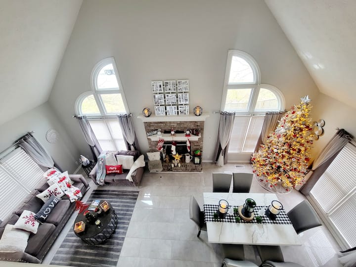 Spacious 4 Bd Home | 5 Min To Airport • 6 Min Expo - ルイビル, KY
