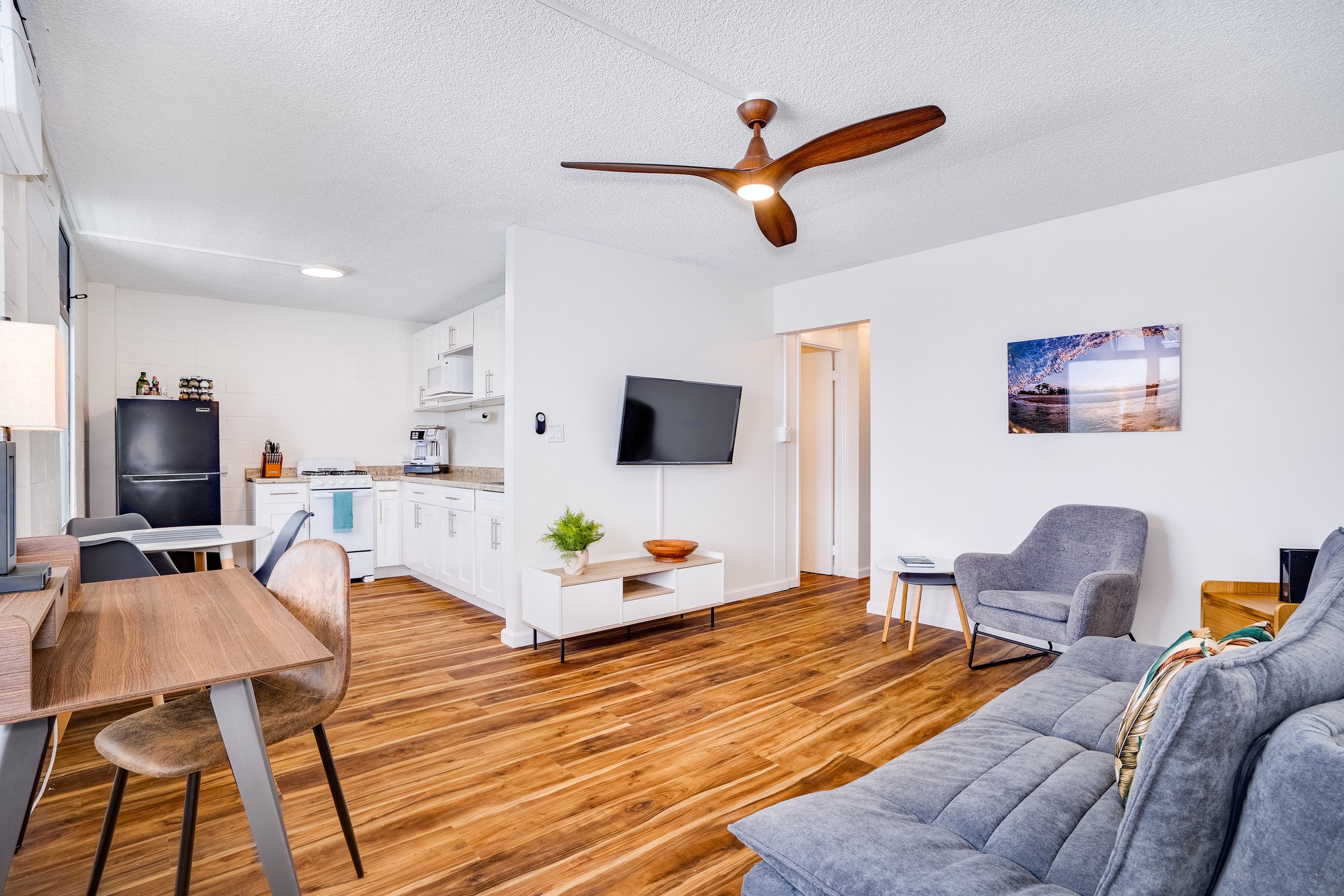 Condo in Honolulu · ★4.73 · 1 bedroom · 2 beds · 1 private bath - Image 1