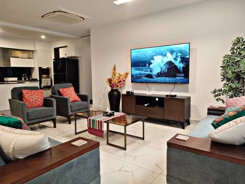 Luxury 3 bed apartment in Gulberg 3, Lahore