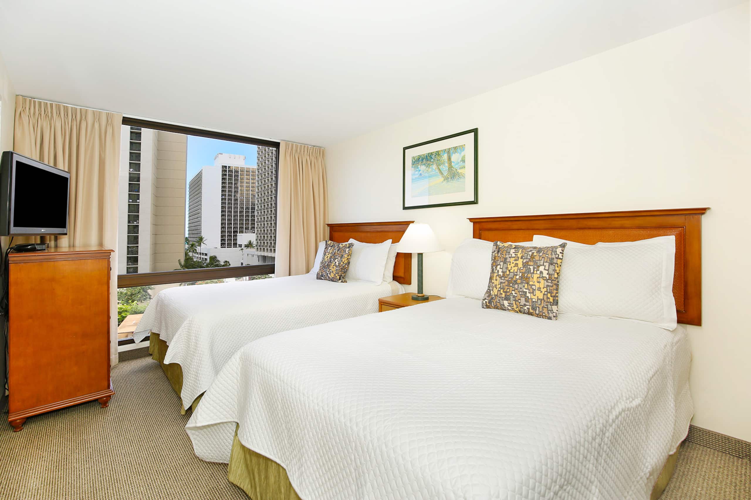 Condo in Honolulu · ★4.84 · 1 bedroom · 3 beds · 1 bath - Image 1