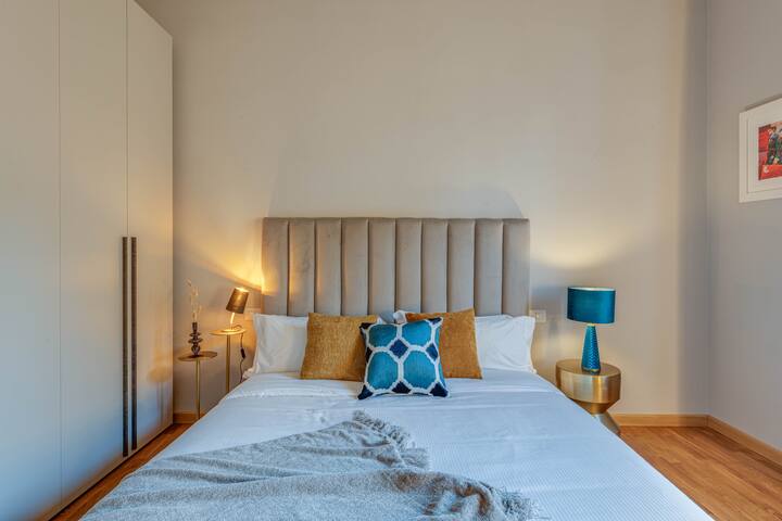 SANTO STEFANO’S MIRROR -2 Bedroom by Ponte Vecchio gallery image 4