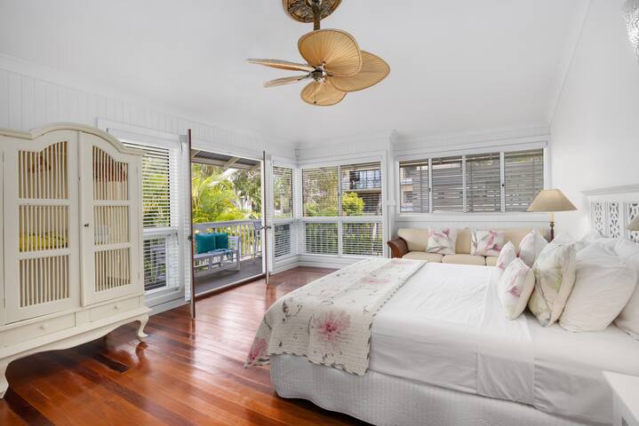 “The Riverhouse” Grand Villa gallery image 5