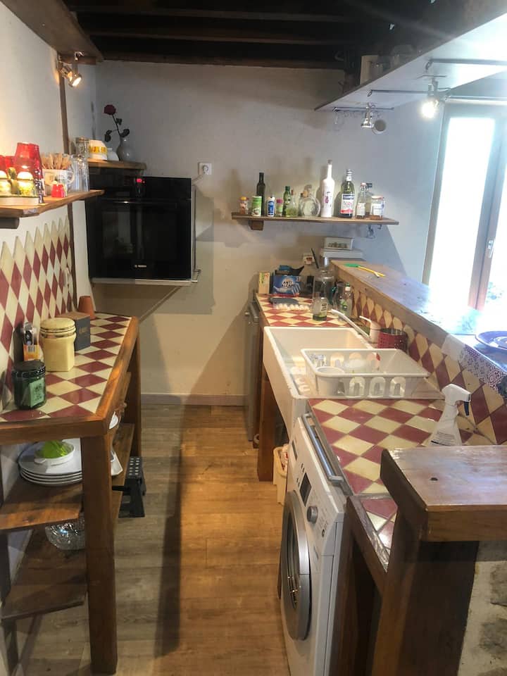 Gîte Aux éCuries En Plein Cœur Du Bourbonnais - Lapalisse
