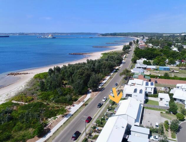 Silver Beach Penthouse gallery image 5