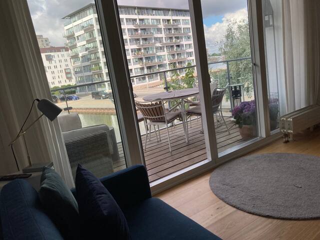 Wonderful apartment in attractive Islands Brygge gallery image 3