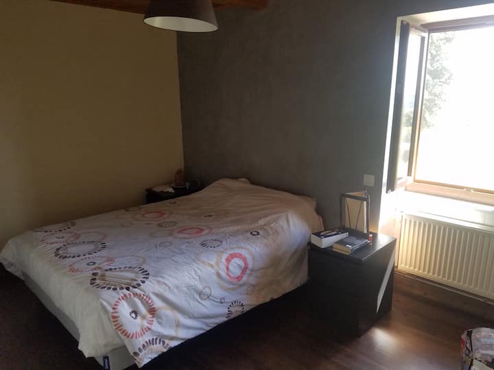 dormitorio 1 con vestidor