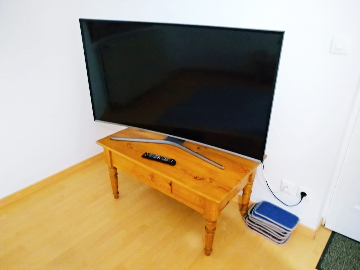 Popular Airbnb listing: The Spray of the Bay of Somme in Saint Valery Sur Somme