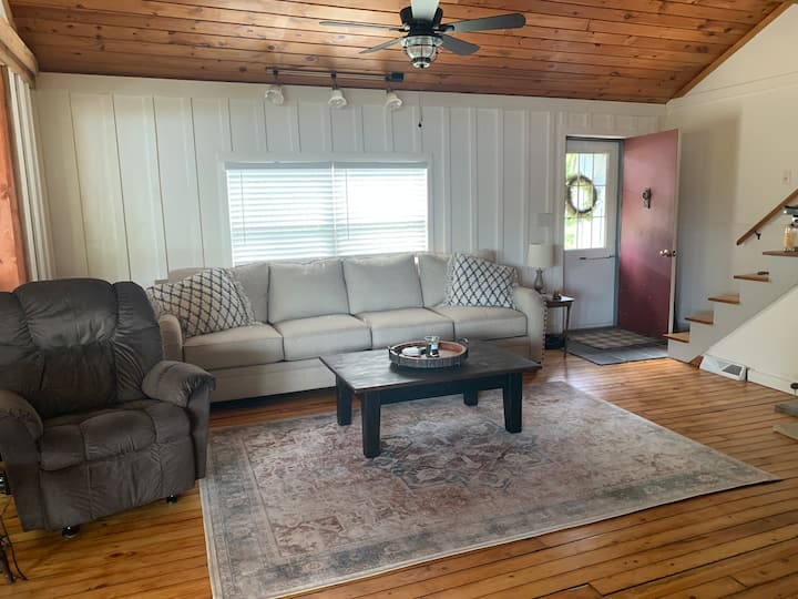 Premier Lake George Lakefront Location - Lake George, NY