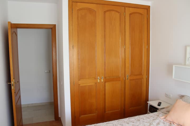 Dhomë gjumi 2