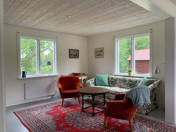 Trevligt Hus Med Badplats / Cottage Next To A Lake - Åtvidaberg