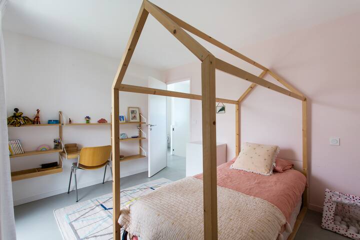 غرفة النوم 2