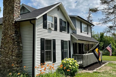 Peaceful Finger Lakes Area Farmhouse