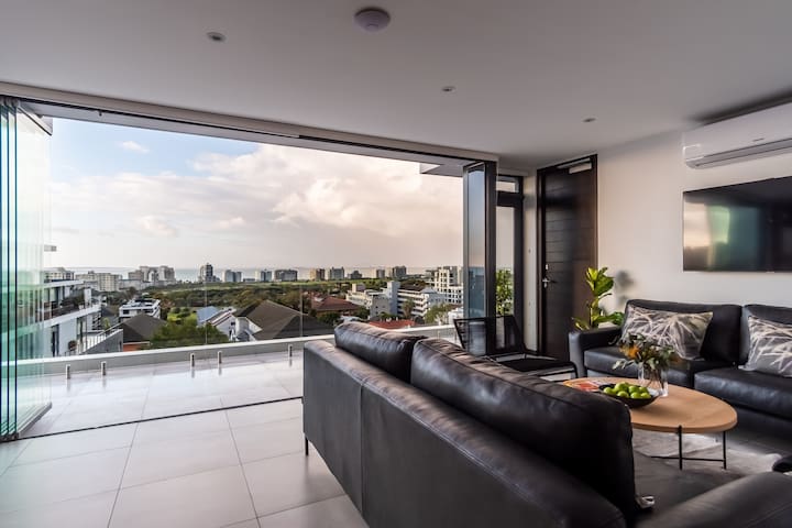 3-Bedroom Serviced apartment with Balcony.