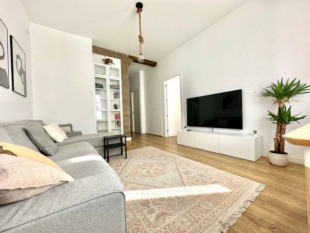 ✨GORGEOUS APARTMENT IN SAN SEBASTIAN✨ gallery image 2