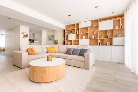 Spacious 4 Bedroom  5mn from République by Lity