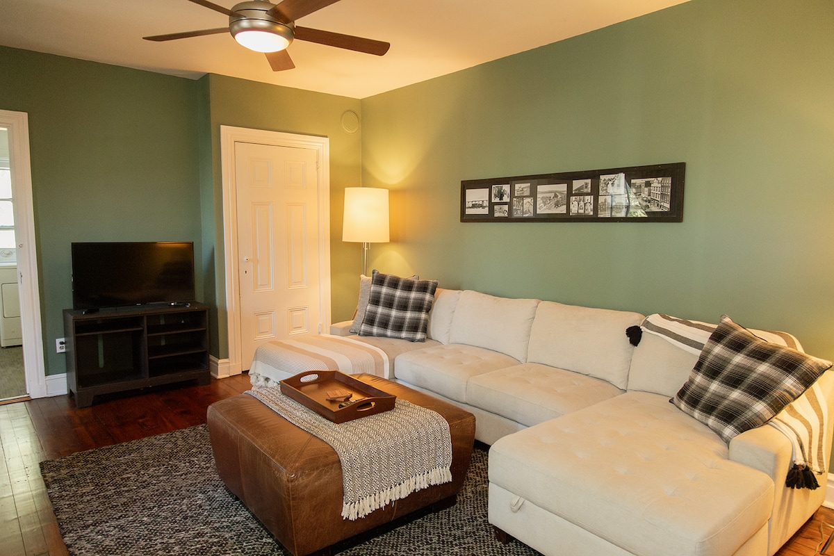 2nd floor lounge and game room with walkout balcony access, and full laundry room attached.