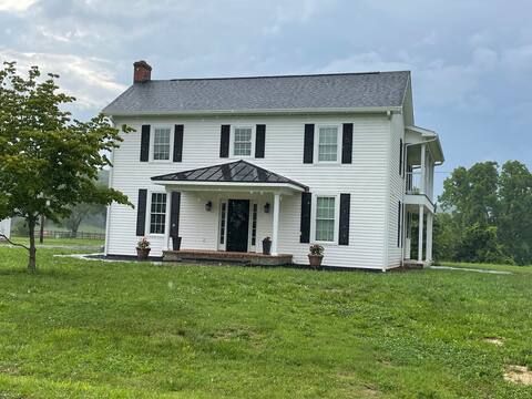Bridge House-
1899 farmhouse on Cowpasture River