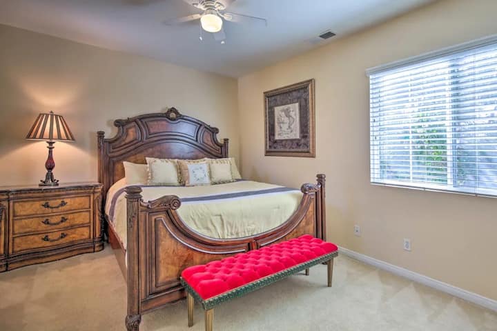 Chumba cha kwanza cha kulala: kiko chini ya ghorofa, kitanda aina ya King