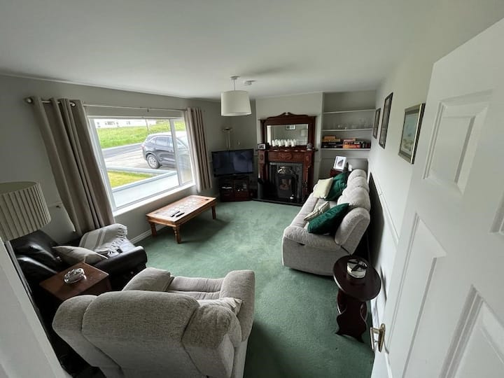 Teachtara,5 Night At Peak Times May-august - Buncrana