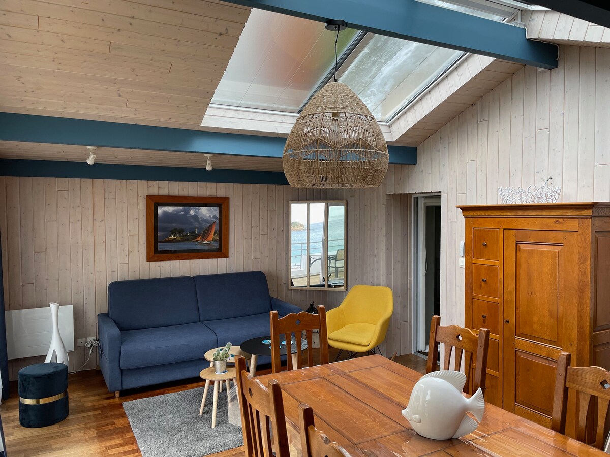 Airbnb performant: Les Sables apartment terrace direct beach access à Douarnenez