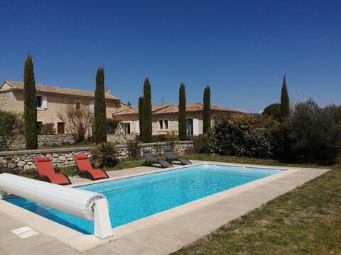 Provencal Mas 3 min from Vaison la Romaine