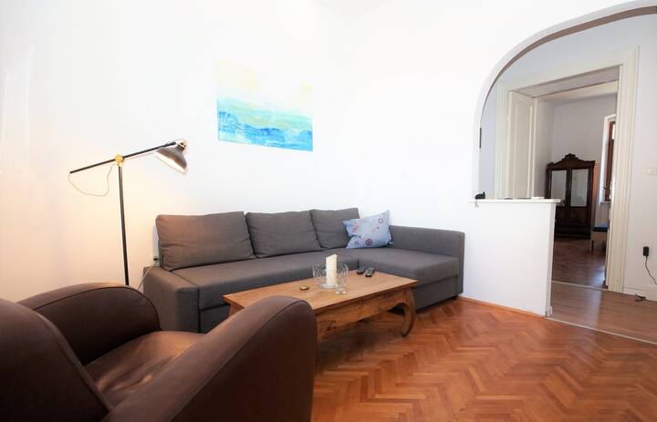 მისაღები ოთახი