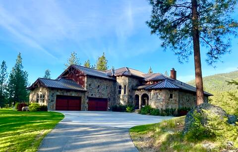 Riverfront Retreat With Pool, Pond, and Hot Tub