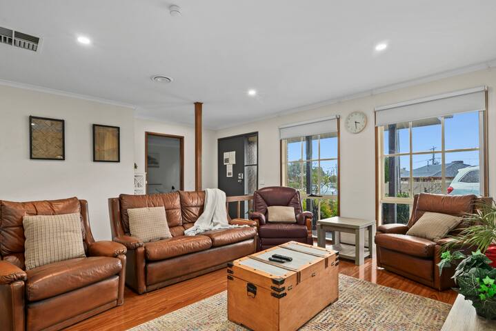 The Perfect Transit -5min/Airport 15min/City gallery image 4