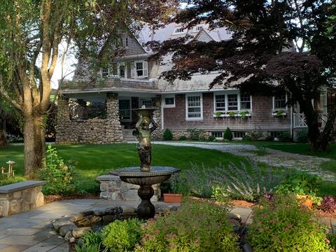 Stunning Beachfront Dutch Colonial with pool