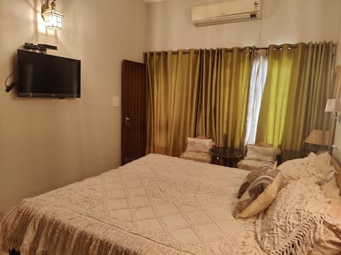 Beautiful classy and spacious  studio apartment…