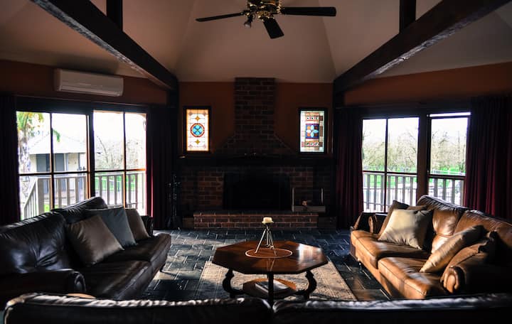 The George At Yering - Yarra Valley - Farmhouse - Yarra Glen