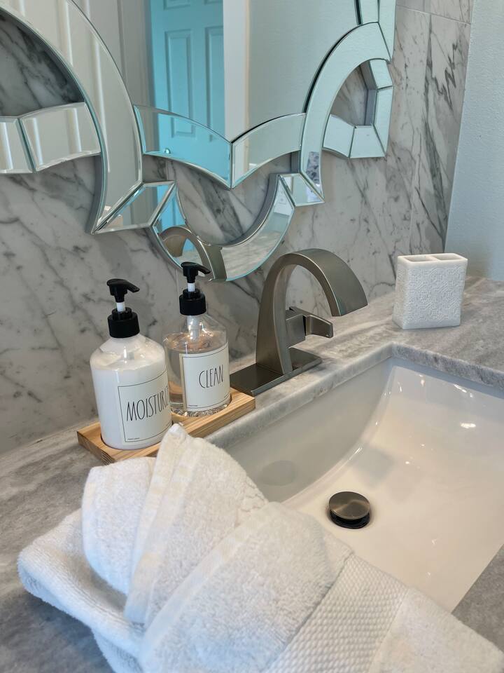 Top 10 PetFriendly Airbnbs Near Longboat Key, Florida Updated 2024