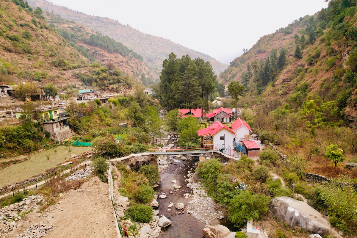Riverside Chronicles - Cottages for Rent in Mohal, Himachal