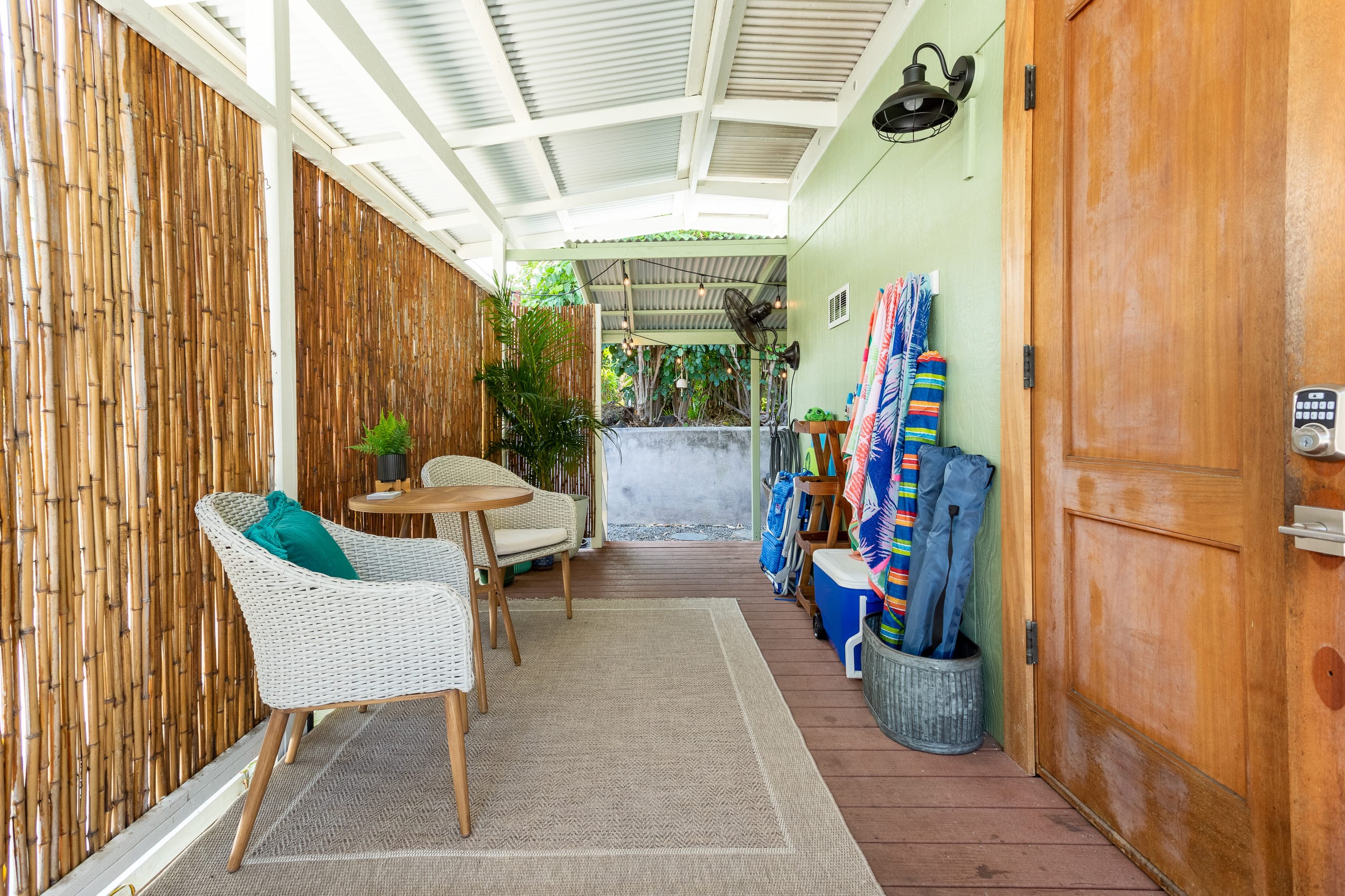 Bungalow D* Laid‑Back Cozy* 2BD*AC*Across Beach - Image 20