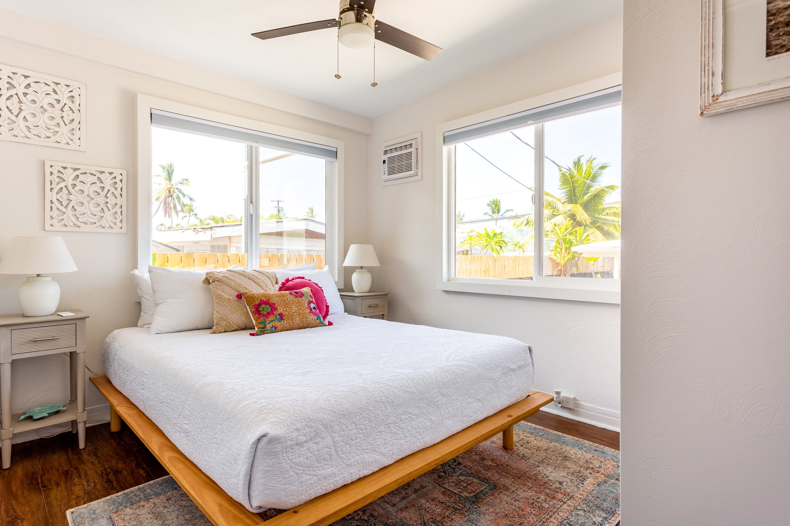 Bungalow D* Laid‑Back Cozy* 2BD*AC*Across Beach - Image 11