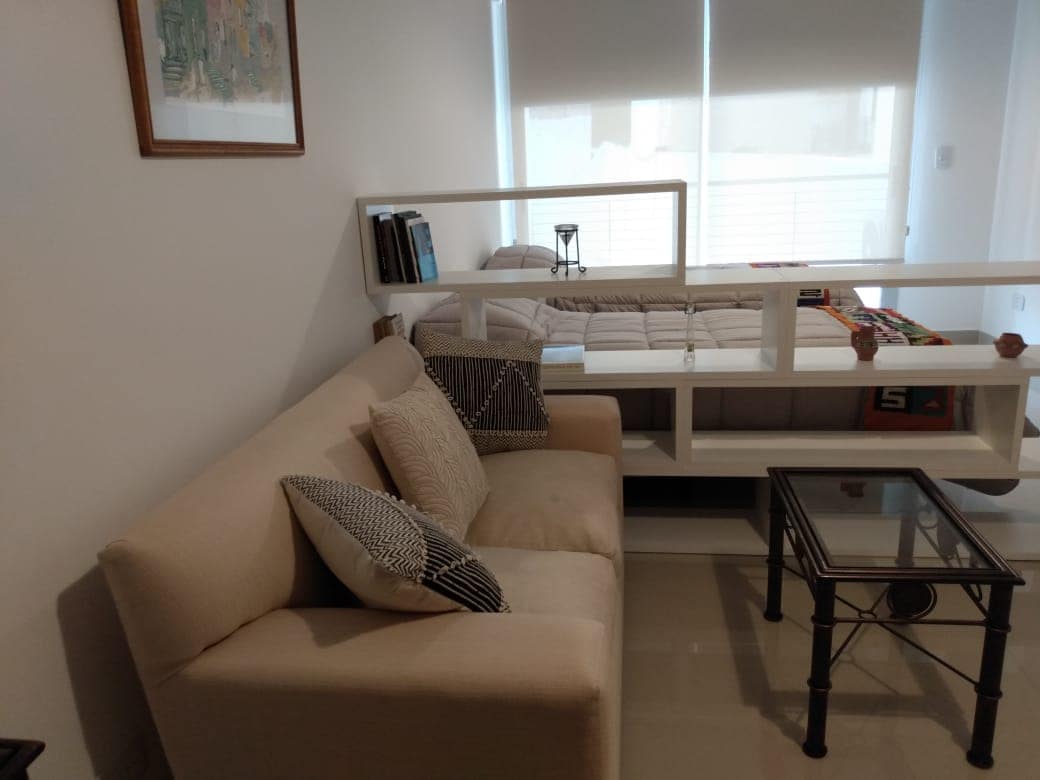 New one-bedroom apartment in Monserrat