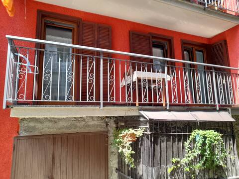 Apartment on the alley, San Martino Valmasino