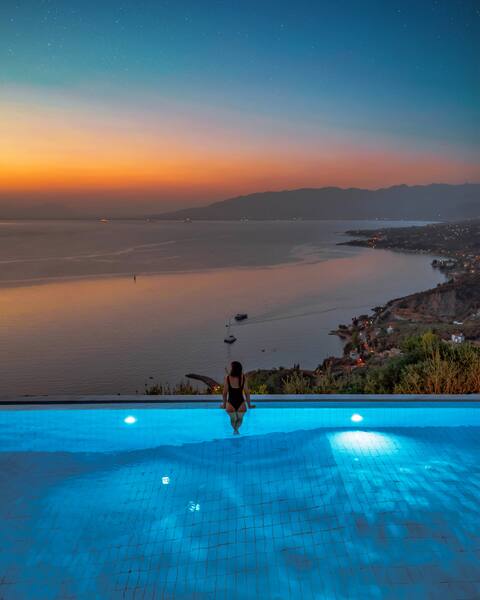 Searocks Luxury Mansion with private pool