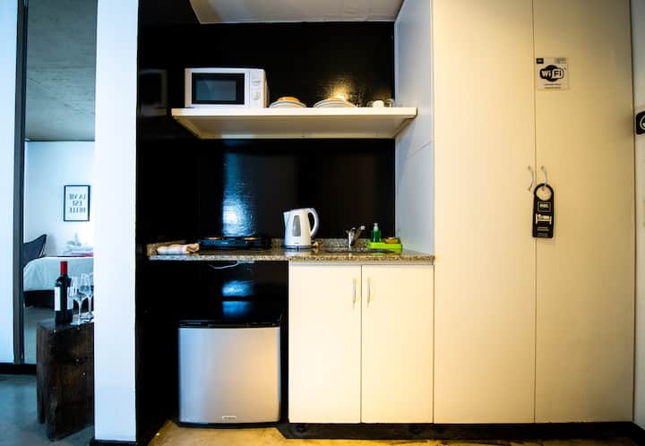 Studio apartment in Monserrat