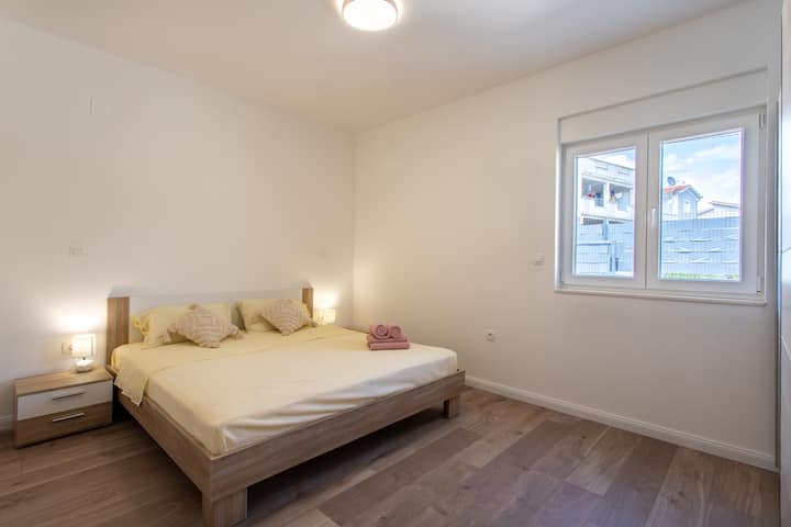 غرفة النوم 1