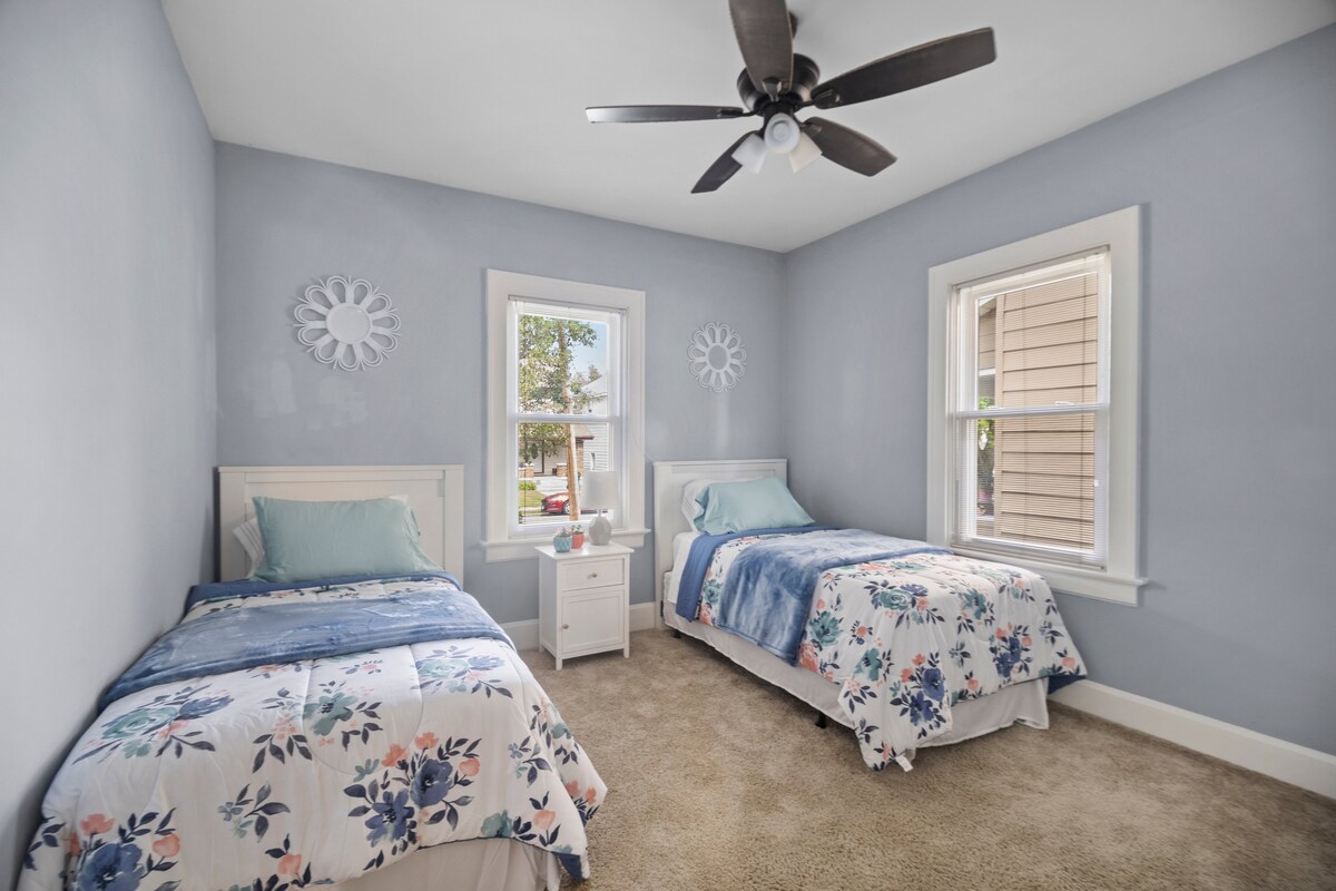 dormitorio 1 con dos camas individuales