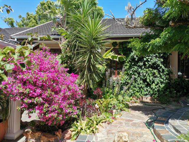 Carries Residence gallery image 2