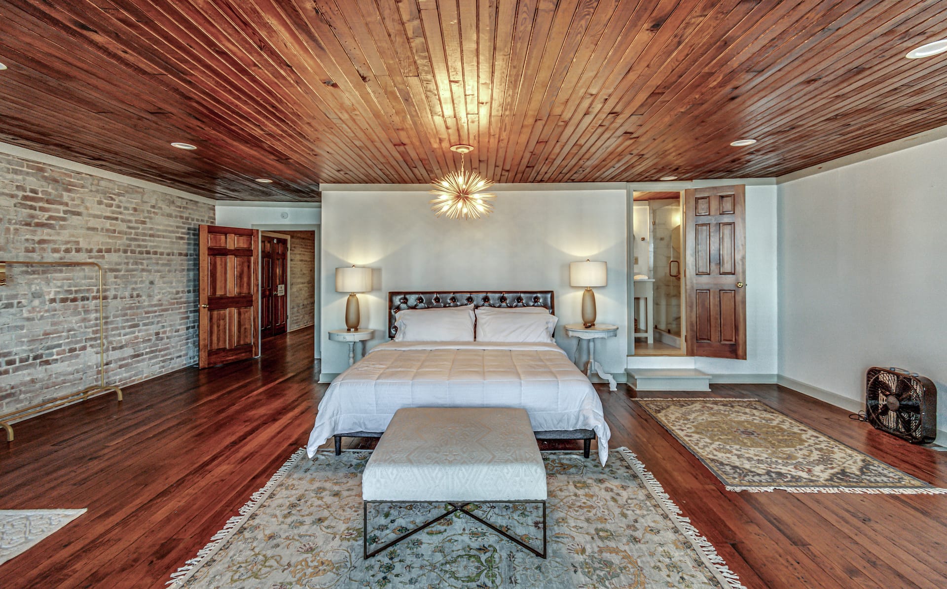 The Riff House, 2 bedroom guest suite with balcony