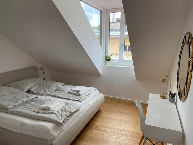 Charming maisonette apartment with terrace gallery image 3