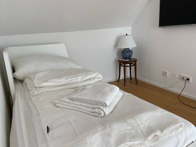 Charming maisonette apartment with terrace gallery image 5