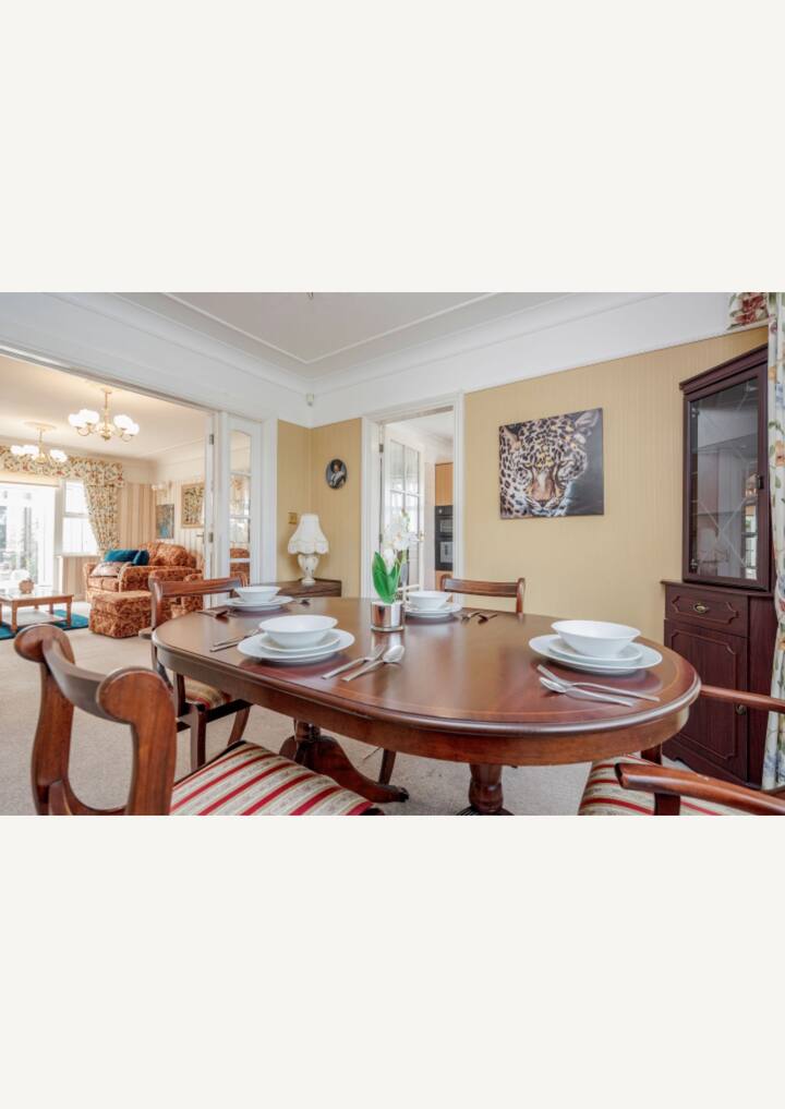 3 Bedroom Steeple Hill House - Basildon