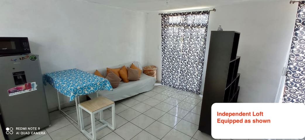 Entire home with 1 bedrooms in Heróica Puebla De Zaragoza - La Bodeguera. Apartaestudio