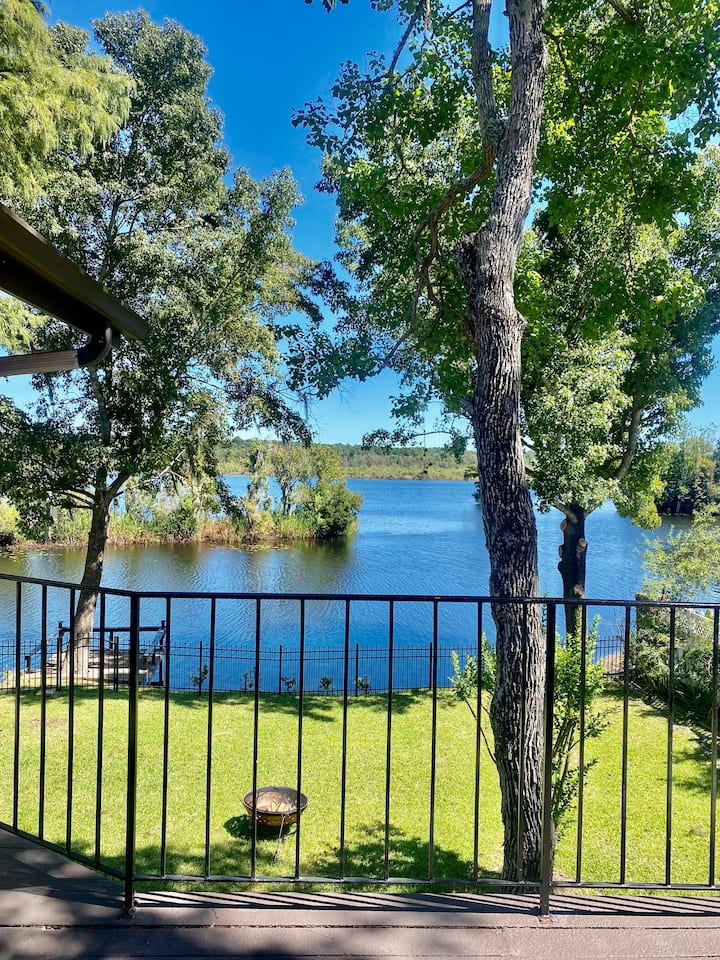 Beautiful renovated home in the Charleston area Houses for Rent in